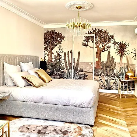 Guest house Caprice *