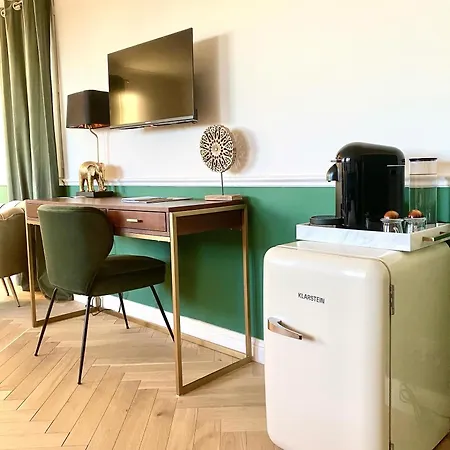 Guest house Caprice *