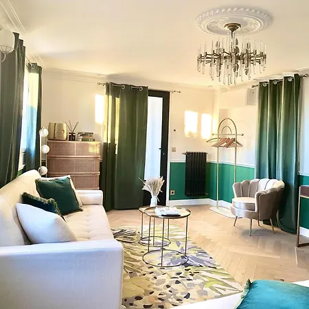 Caprice Guest house *